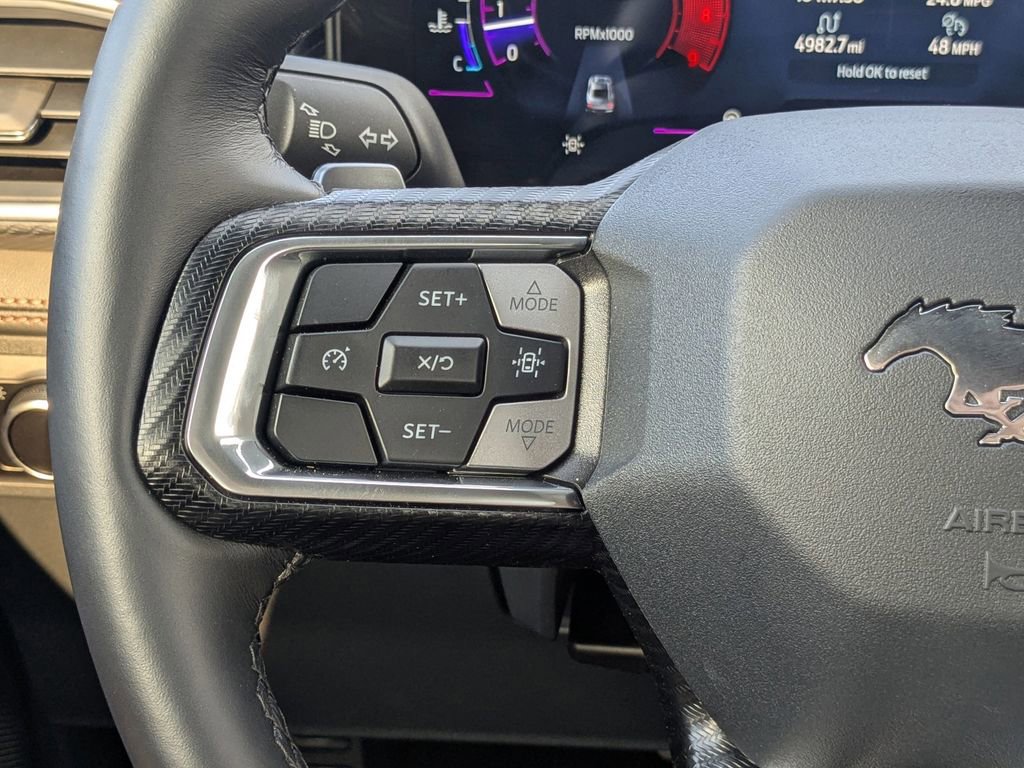 Used 2025 Ford Mustang GT Premium image 23