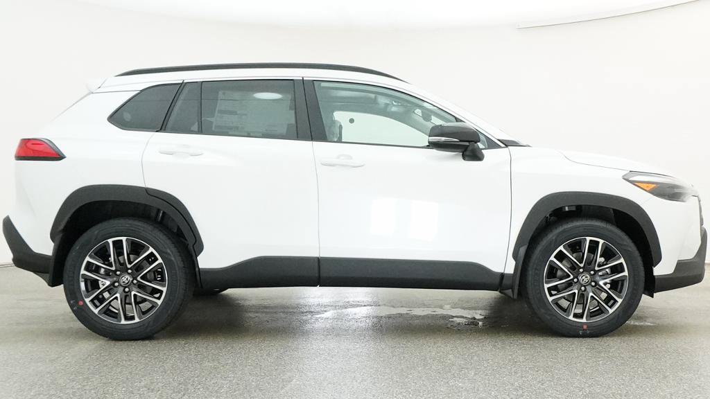 New 2026 Toyota Corolla Cross XLE w/ Convenience Package FWD image 30