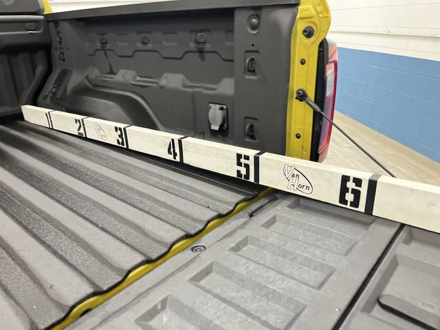 Used 2023 GMC Canyon AT4 image 16