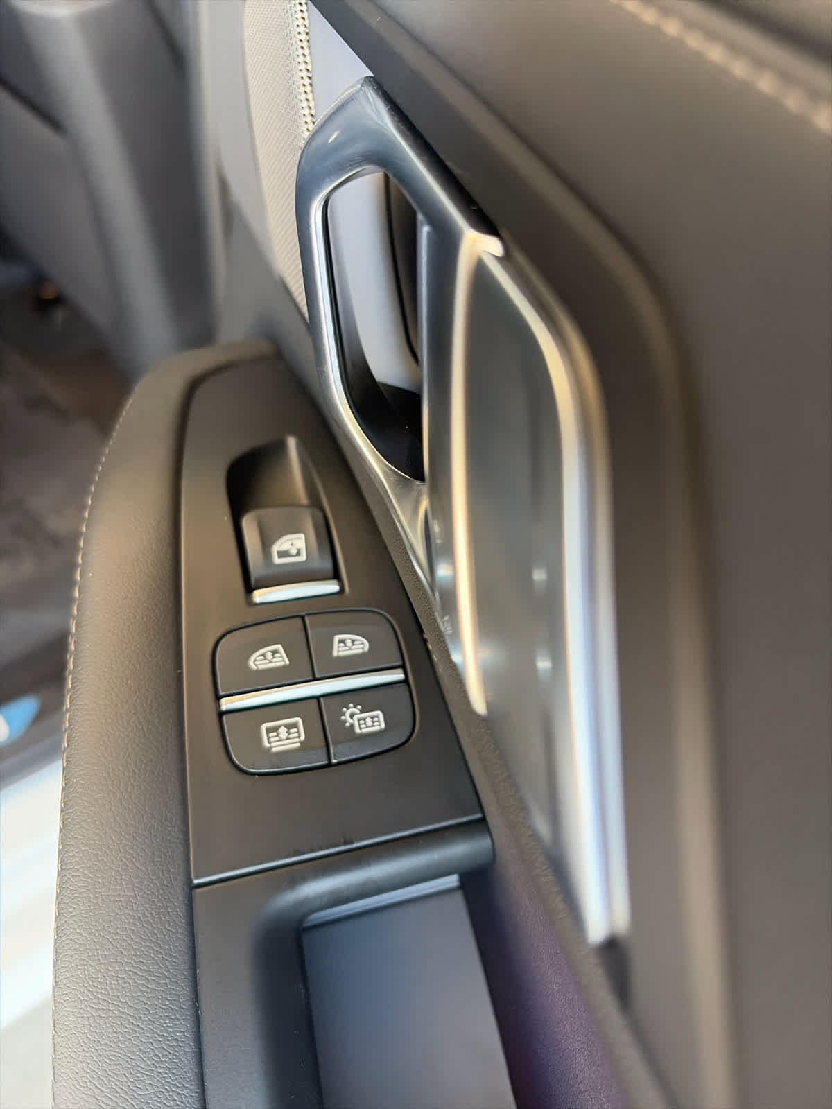 New 2026 BMW X7 M60i AWD/4WD image 24