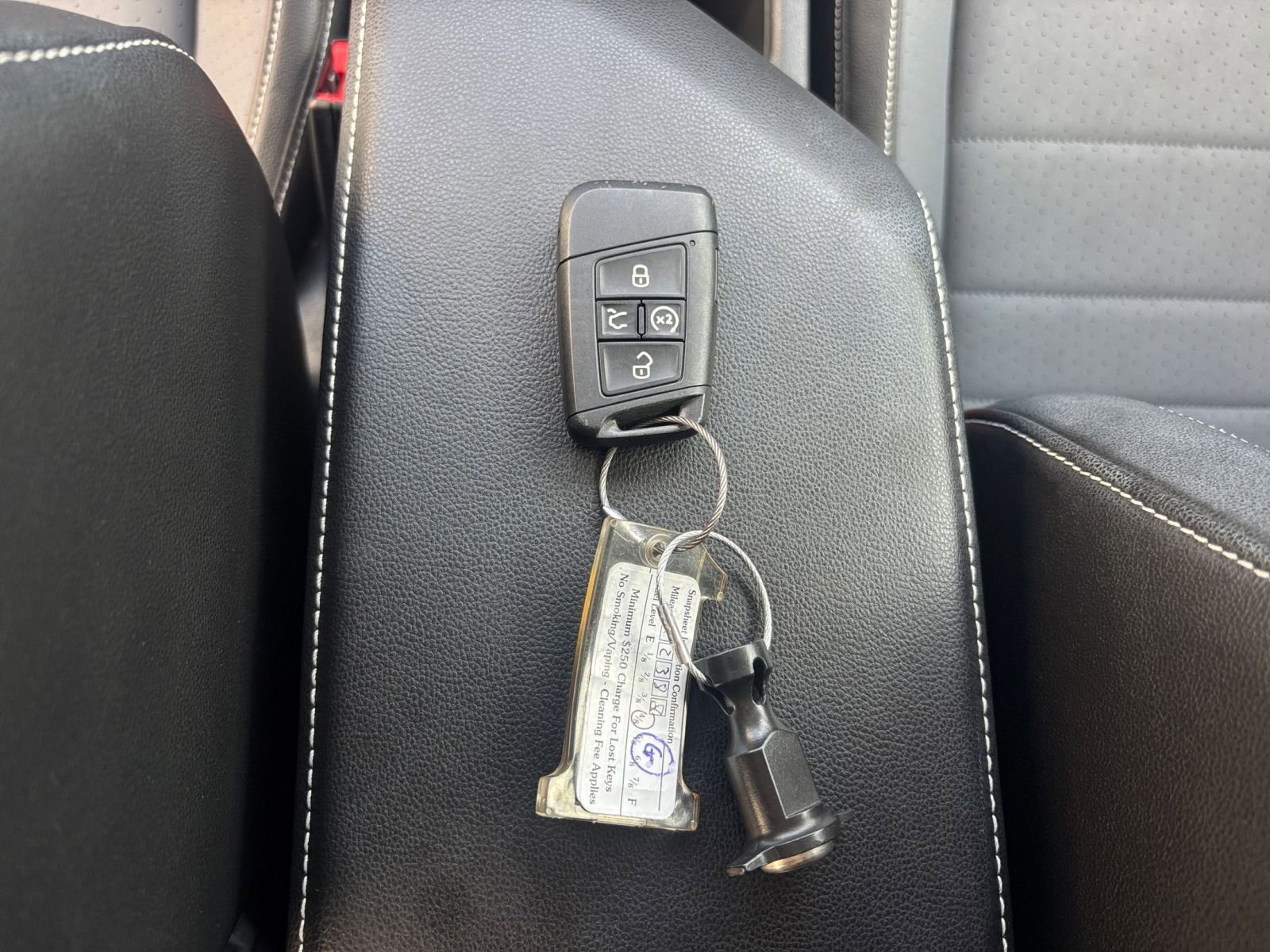 Used 2025 Volkswagen Jetta SE image 22