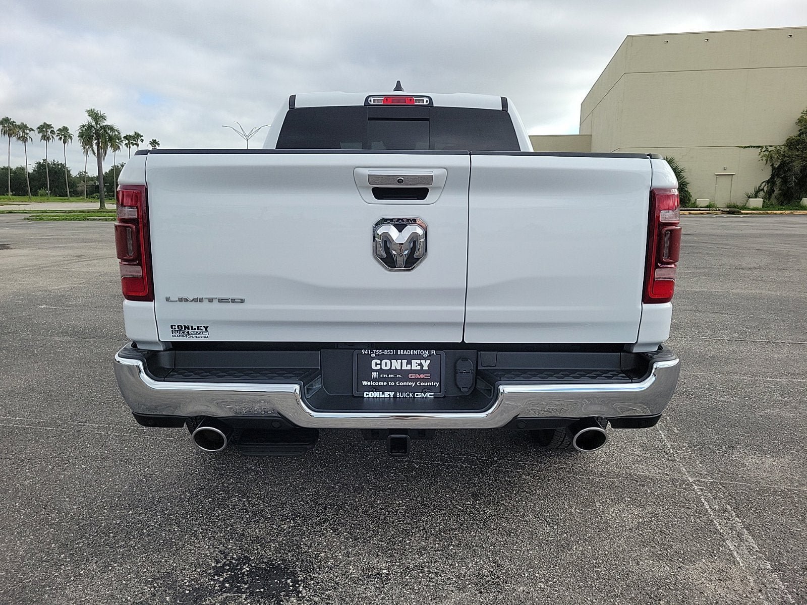 Used 2022 RAM 1500 Limited RWD image 8