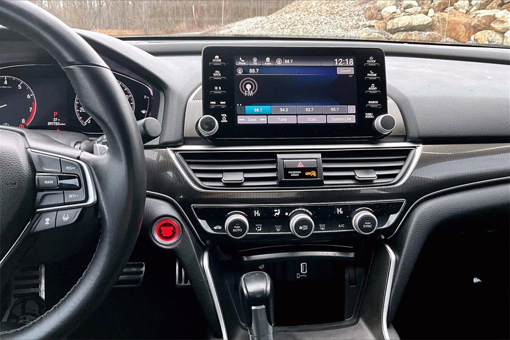Used 2019 Honda Accord Sport image 29