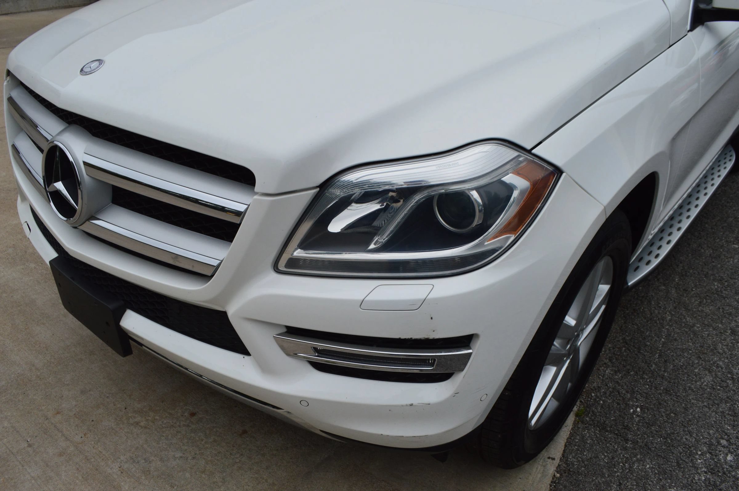 Used 2015 Mercedes-Benz GL 320 BlueTEC 4MATIC image 3