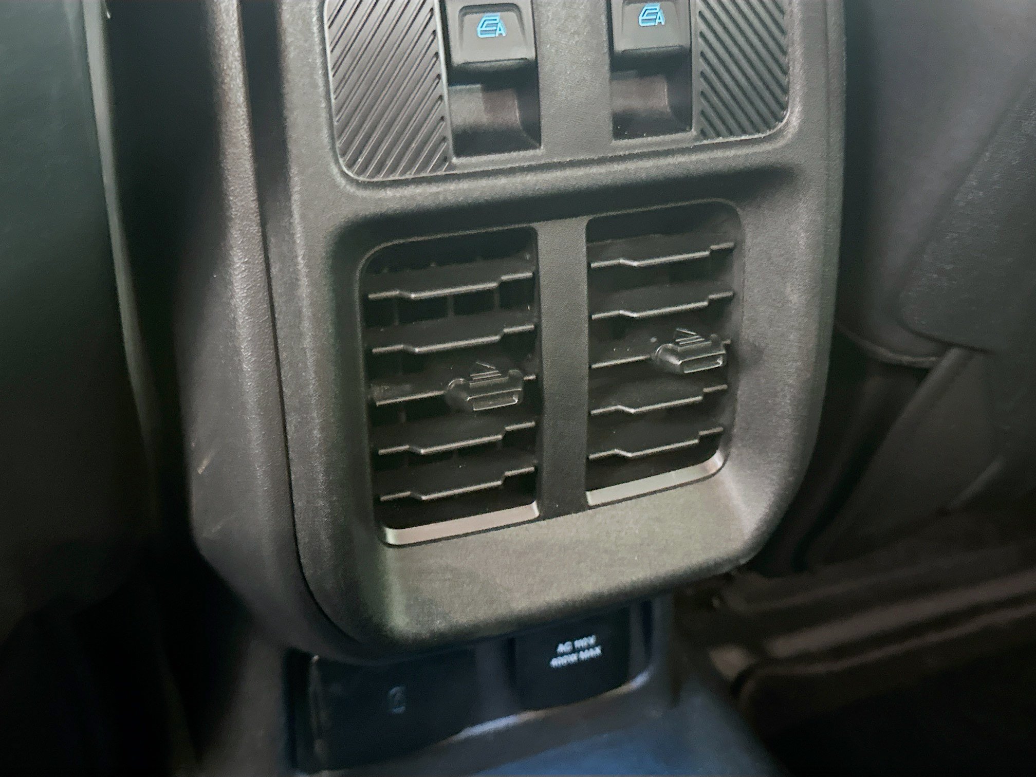 Used 2025 Ford Bronco Badlands AWD/4WD image 27