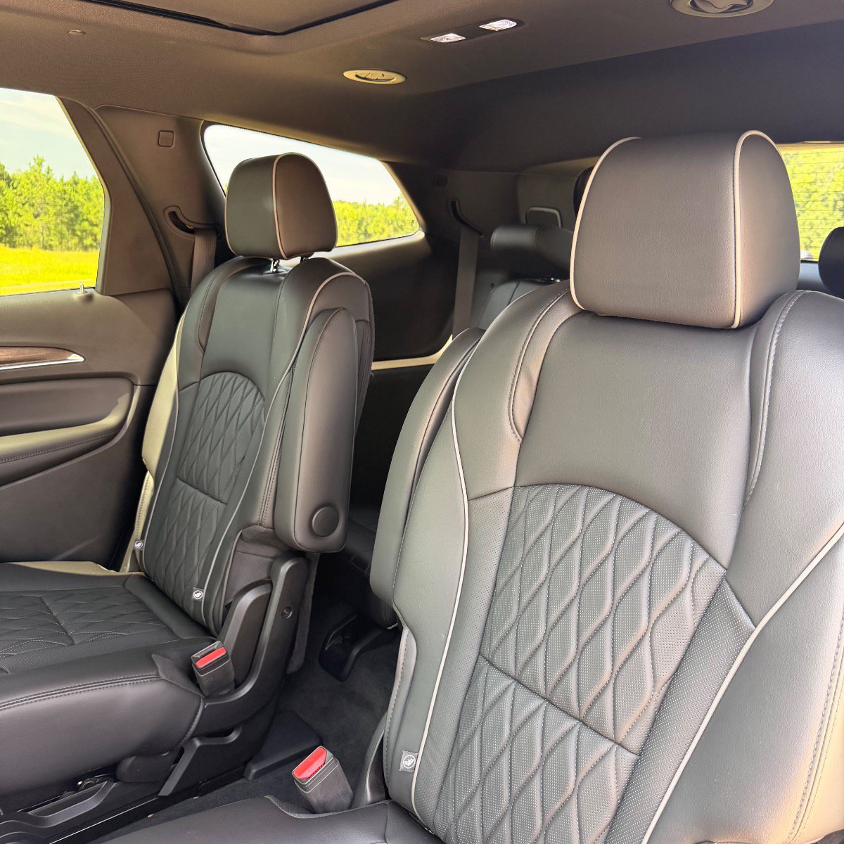 Used 2023 Buick Enclave Avenir w/ Avenir Technology Package FWD image 30