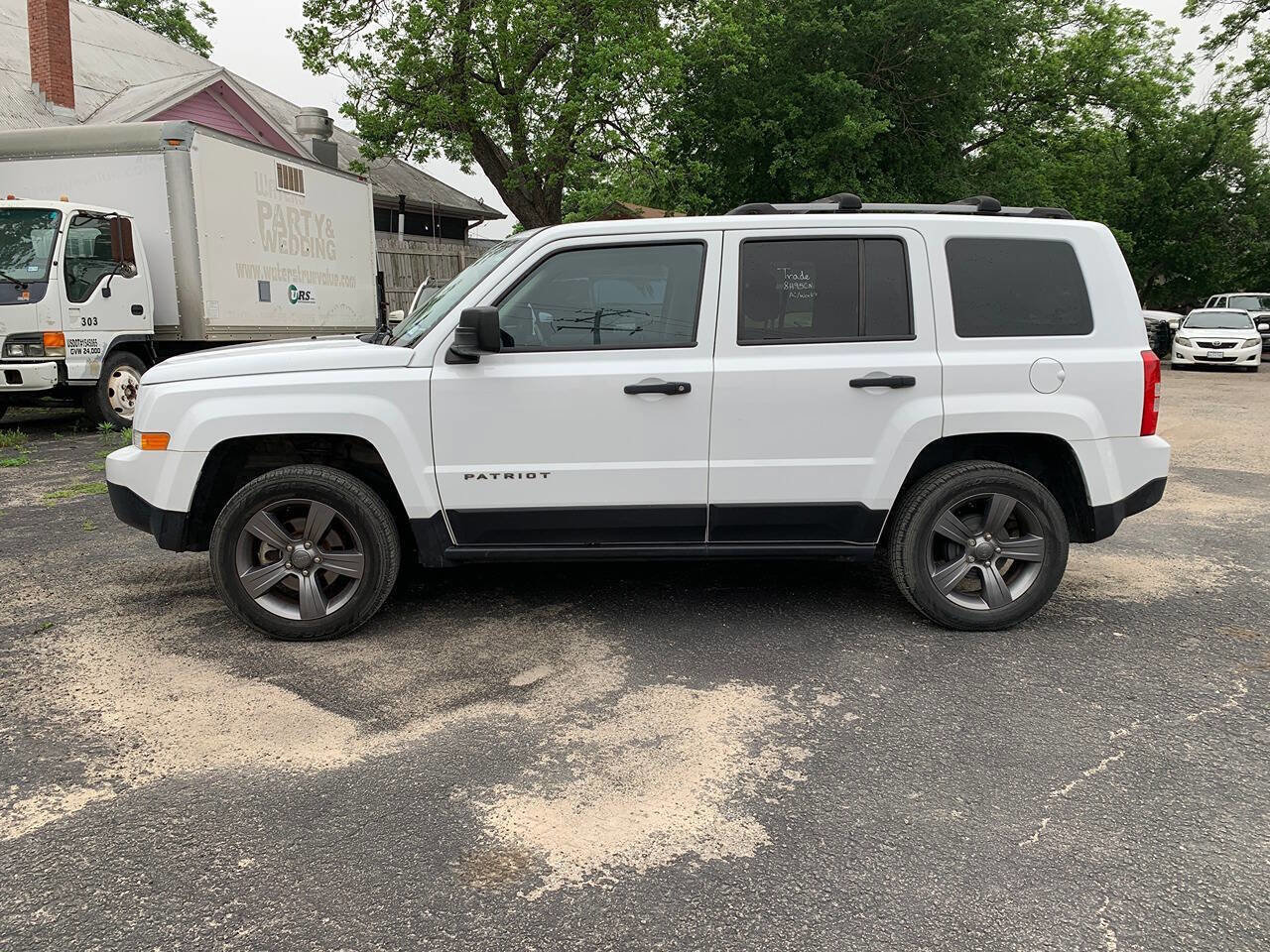 Used 2016 Jeep Patriot Sport FWD image 2
