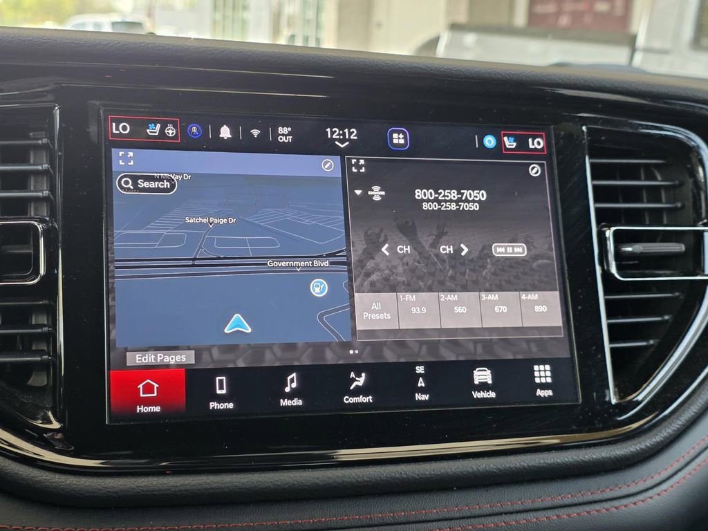 Used 2025 Dodge Durango GT image 23