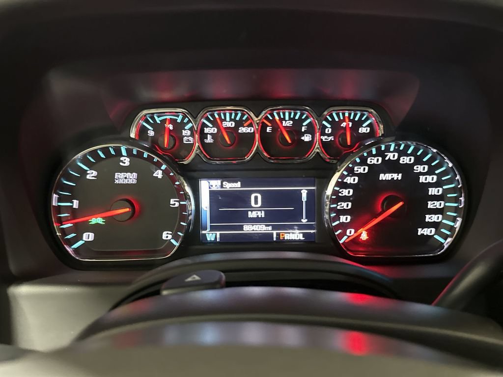 Used 2018 GMC Yukon SLE w/ HD Trailering Package AWD/4WD image 12