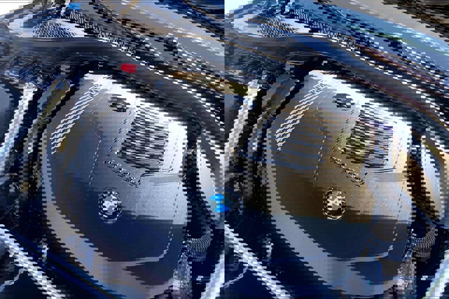 Used 2022 BMW 540i w/ Premium Package image 32