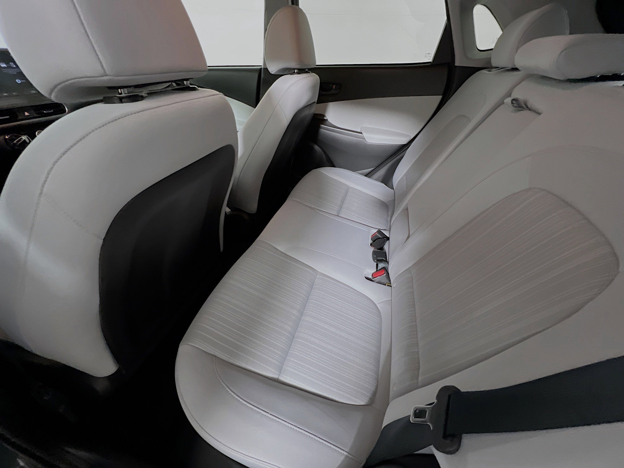 Used 2023 Hyundai Kona SEL image 29