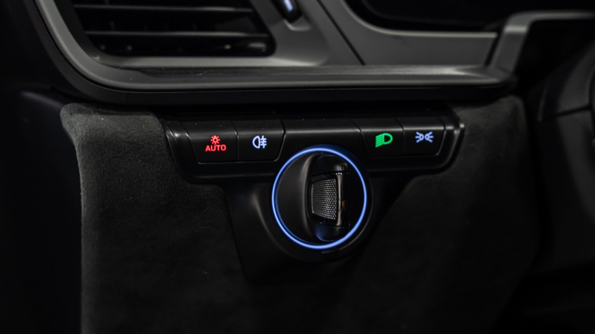 Used 2026 Porsche 911 GT3 image 40