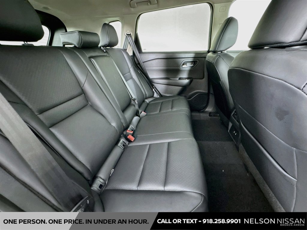 New 2026 Nissan Rogue Dark Armor FWD image 27
