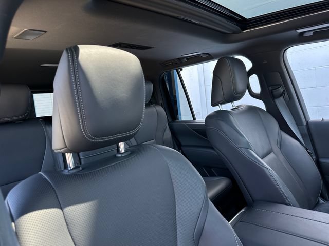 Used 2023 Lexus LX 600 4WD w/ Appearance Package image 37