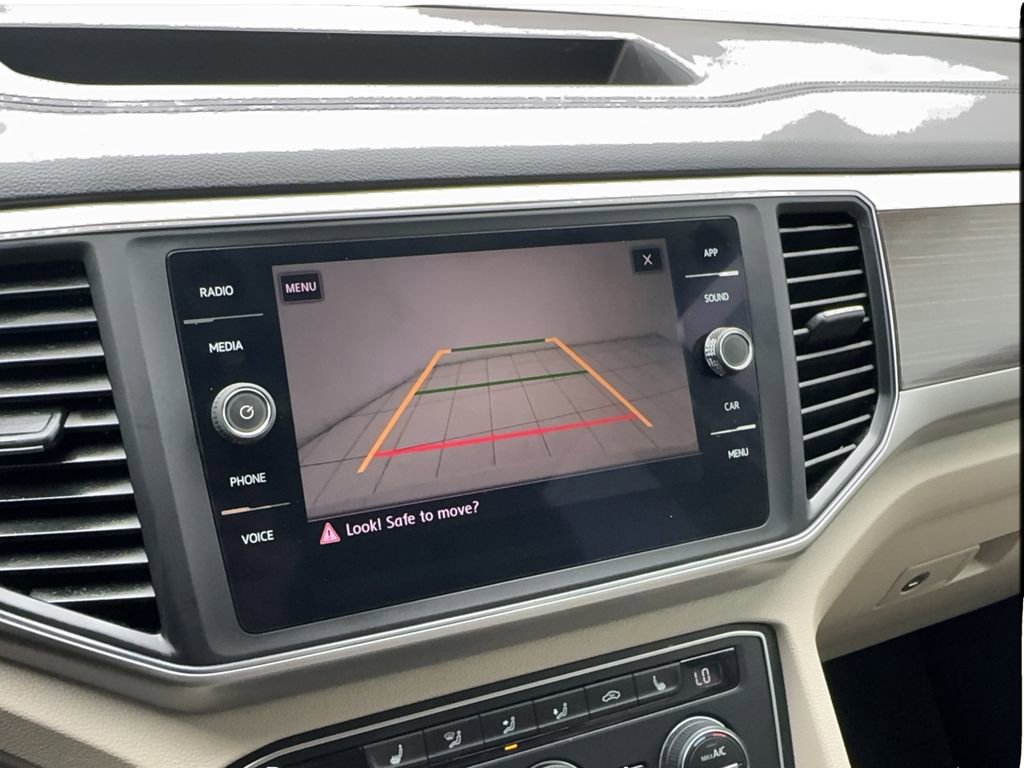 Used 2018 Volkswagen Atlas SE image 48