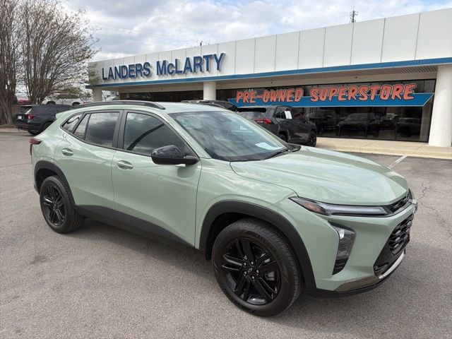 Used 2025 Chevrolet Trax ACTIV w/ Driver Confidence Package