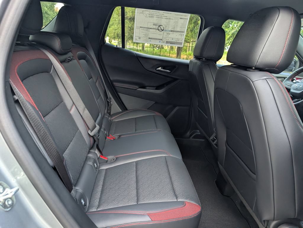 New 2027 Chevrolet Equinox RS FWD image 18