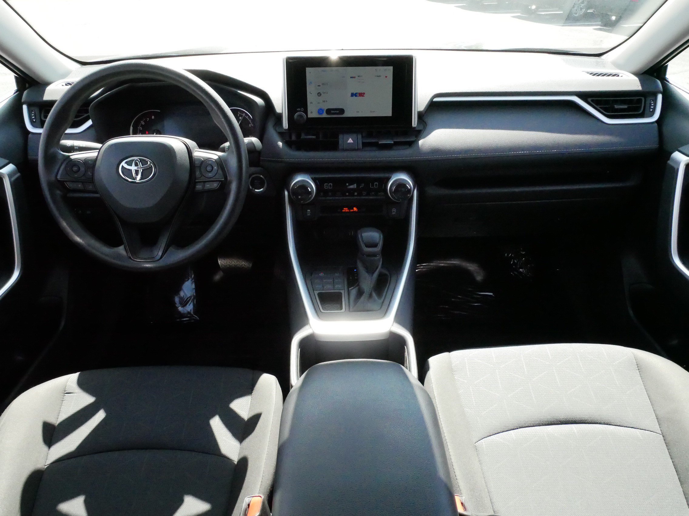 Certified 2025 Toyota RAV4 XLE AWD/4WD image 10