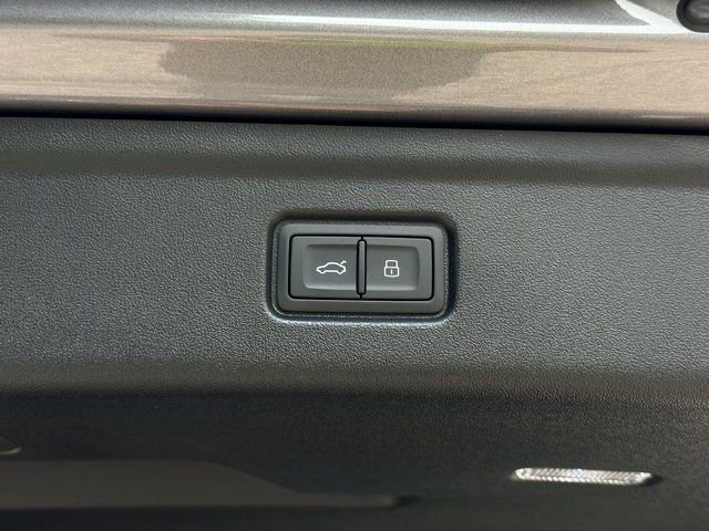 New 2025 Audi A6 e-tron Ultra image 16