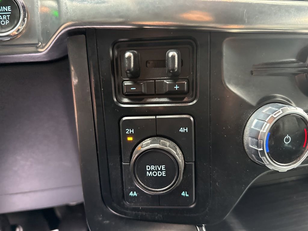 Used 2023 Ford F150 Lariat w/ Equipment Group 502A High image 32