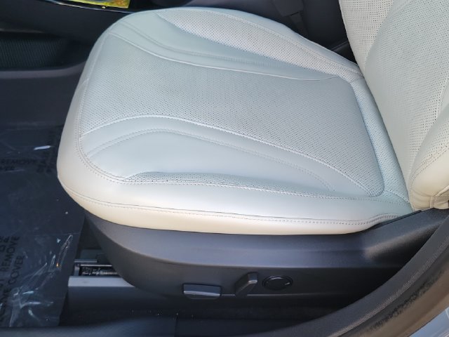 Certified 2023 Ford Mustang Mach-E Premium RWD image 15