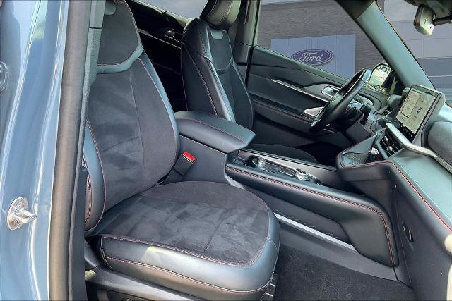 Certified 2025 Ford Explorer ST AWD/4WD image 30