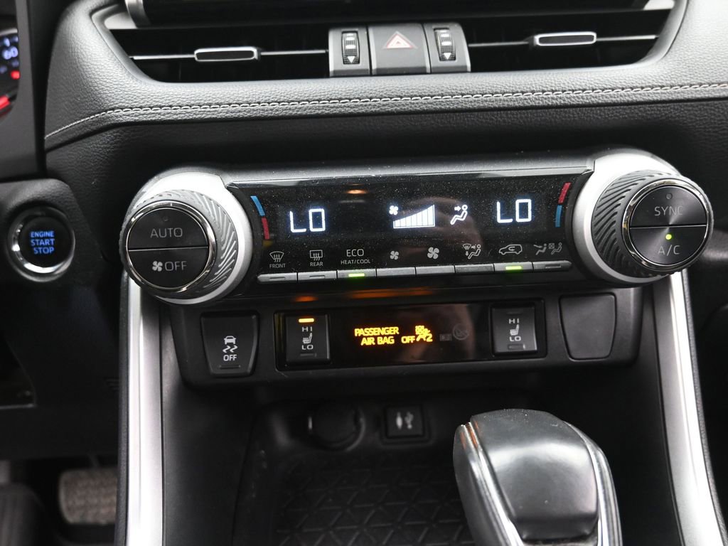 Used 2019 Toyota RAV4 XLE Premium w/ Cold Weather Package image 16