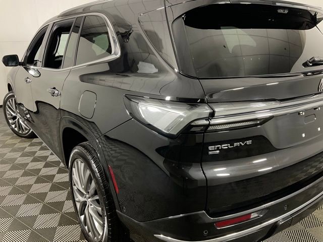 Used 2025 Buick Enclave Avenir w/ Super Cruise Package image 37