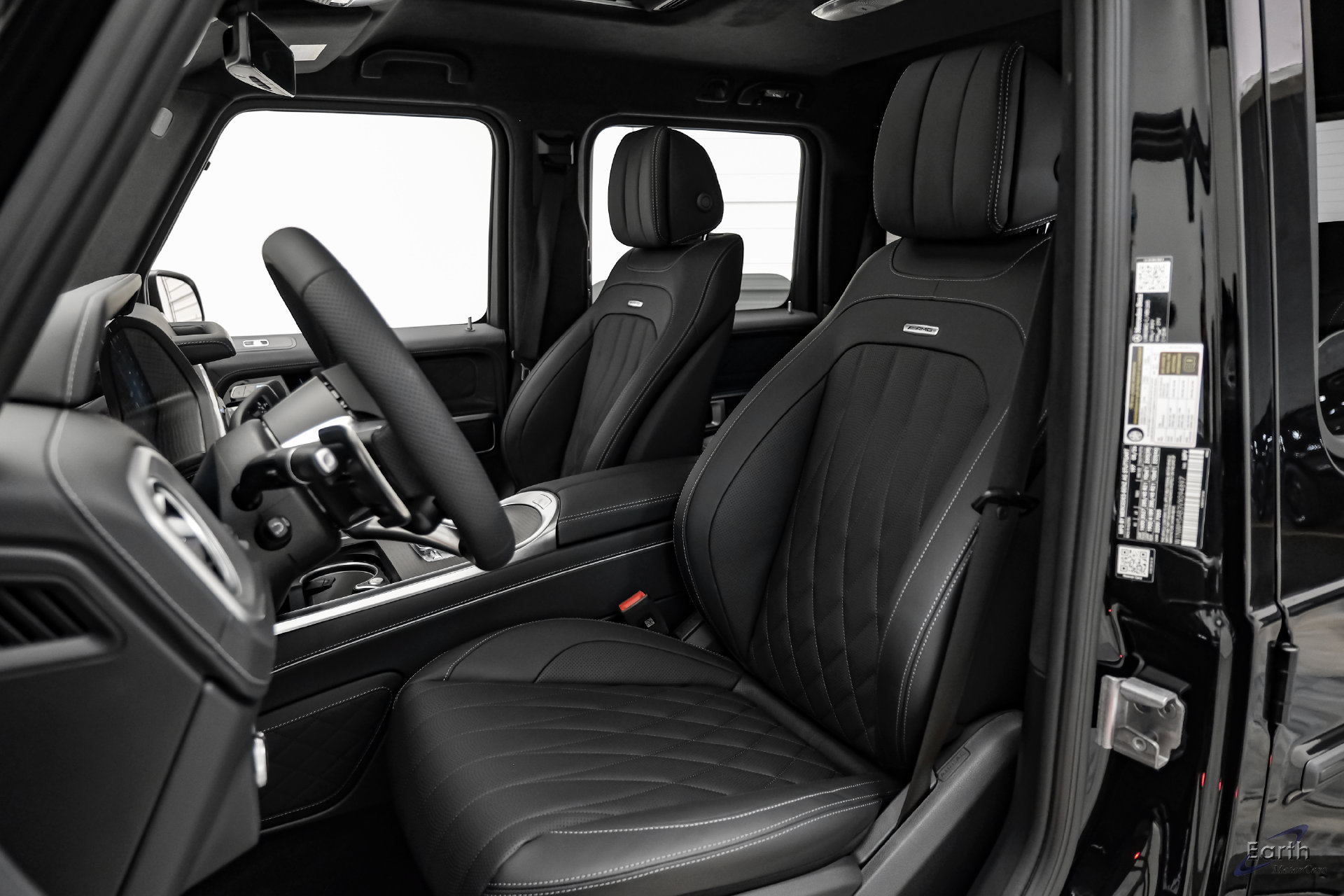 Used 2027 Mercedes-Benz G 63 AMG 4MATIC image 40