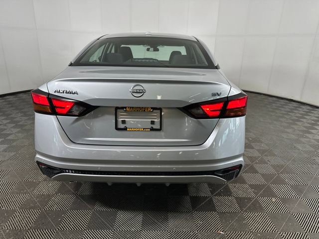 Used 2024 Nissan Altima 2.5 SV image 4