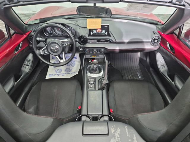 Used 2016 MAZDA MX-5 Miata Club image 14