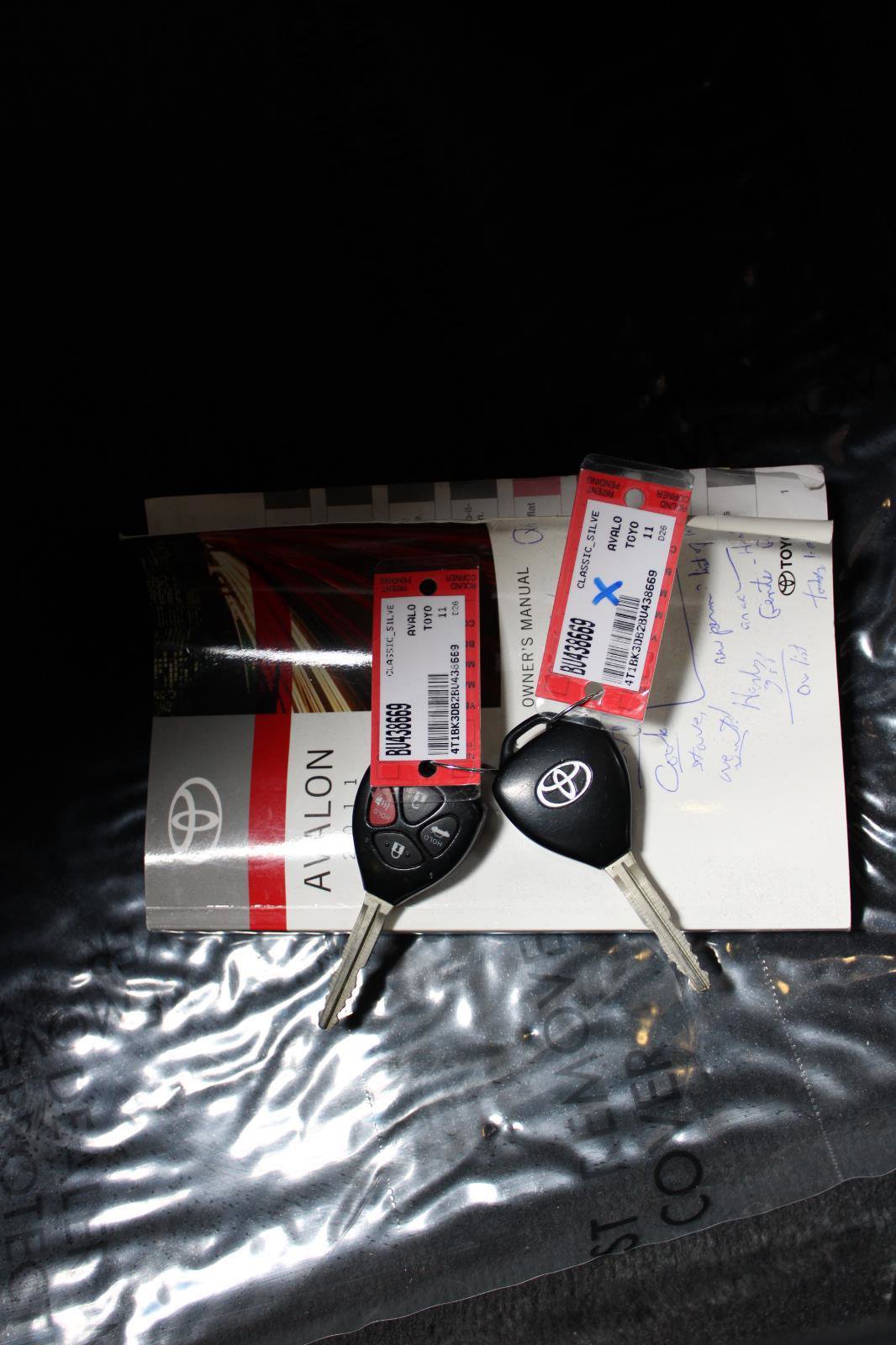 Used 2011 Toyota Avalon FWD image 26