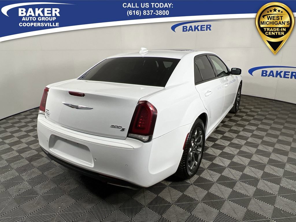 Used 2017 Chrysler 300 S w/ 300S Premium Group image 9