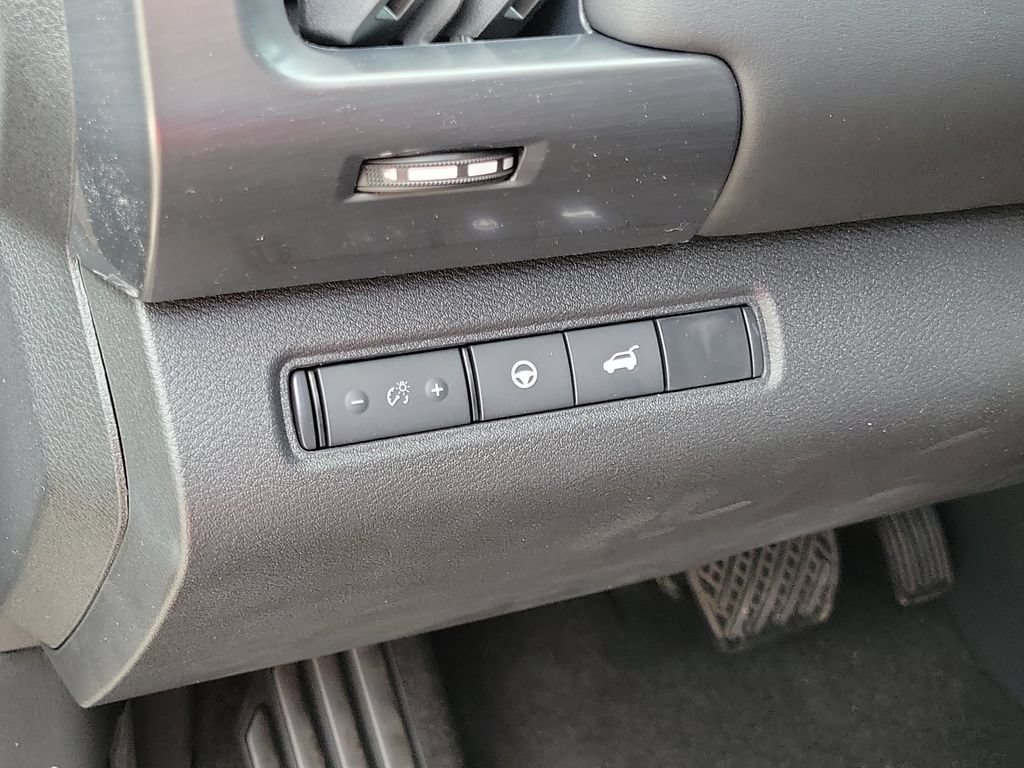 New 2026 Nissan Pathfinder SL AWD/4WD image 25