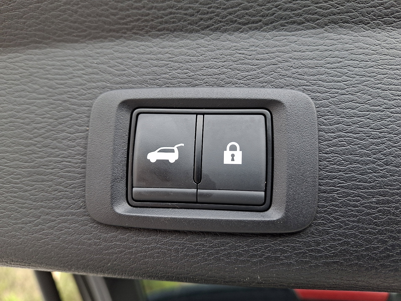 Used 2024 Mitsubishi Outlander SE AWD/4WD image 30