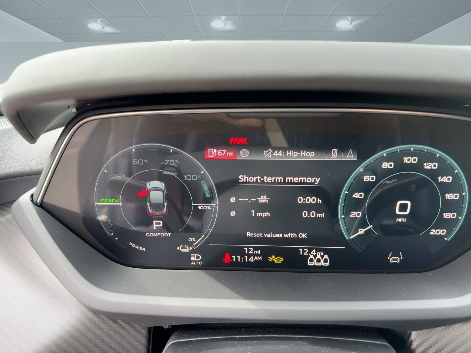 New 2026 Audi RS e-tron GT performance image 19