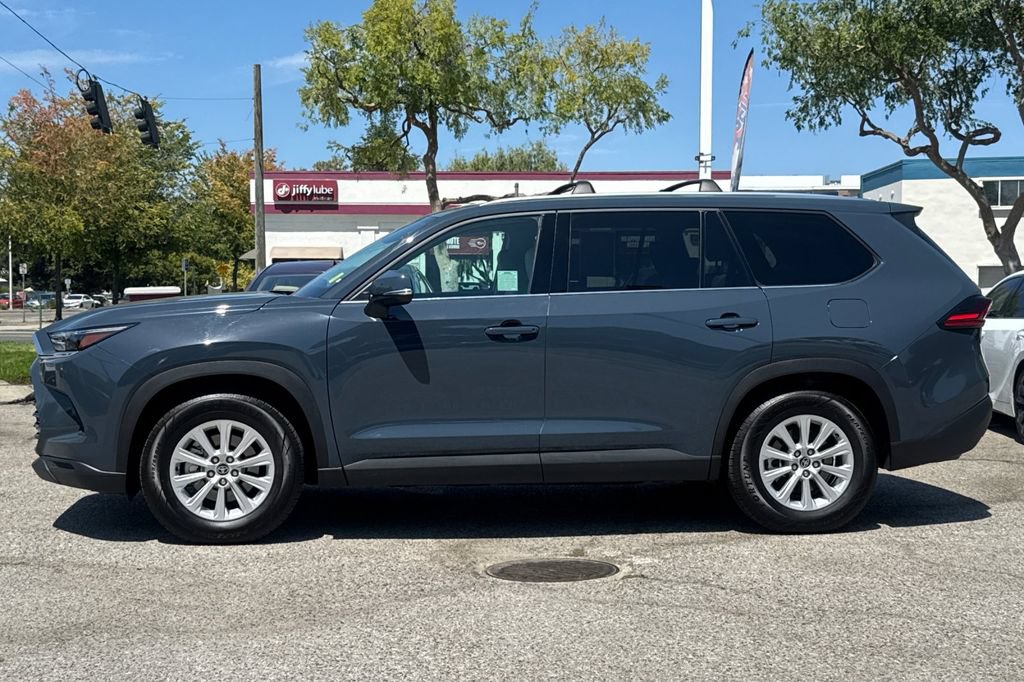 Certified 2025 Toyota Grand Highlander AWD Hybrid image 6