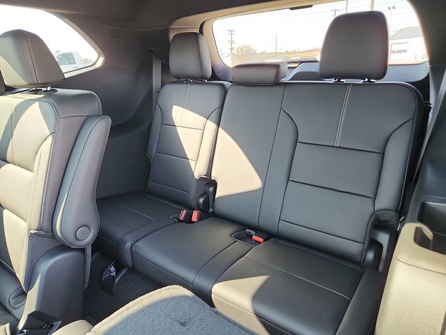 New 2026 GMC Acadia Elevation w/ Black Edition image 7