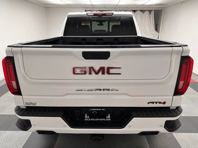 Used 2022 GMC Sierra 1500 AT4 w/ AT4 Premium Package AWD/4WD image 5