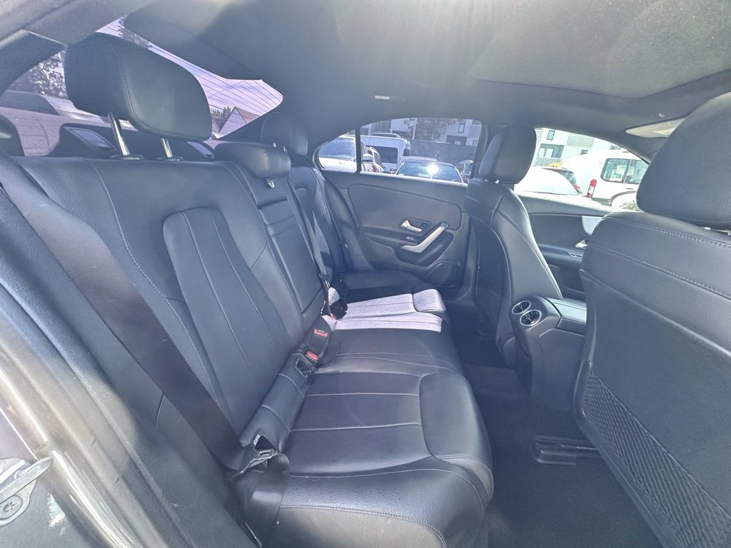 Used 2019 Mercedes-Benz A 220 image 21