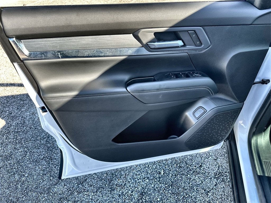 New 2026 GMC Terrain Elevation w/ Elevation Premium Package image 21