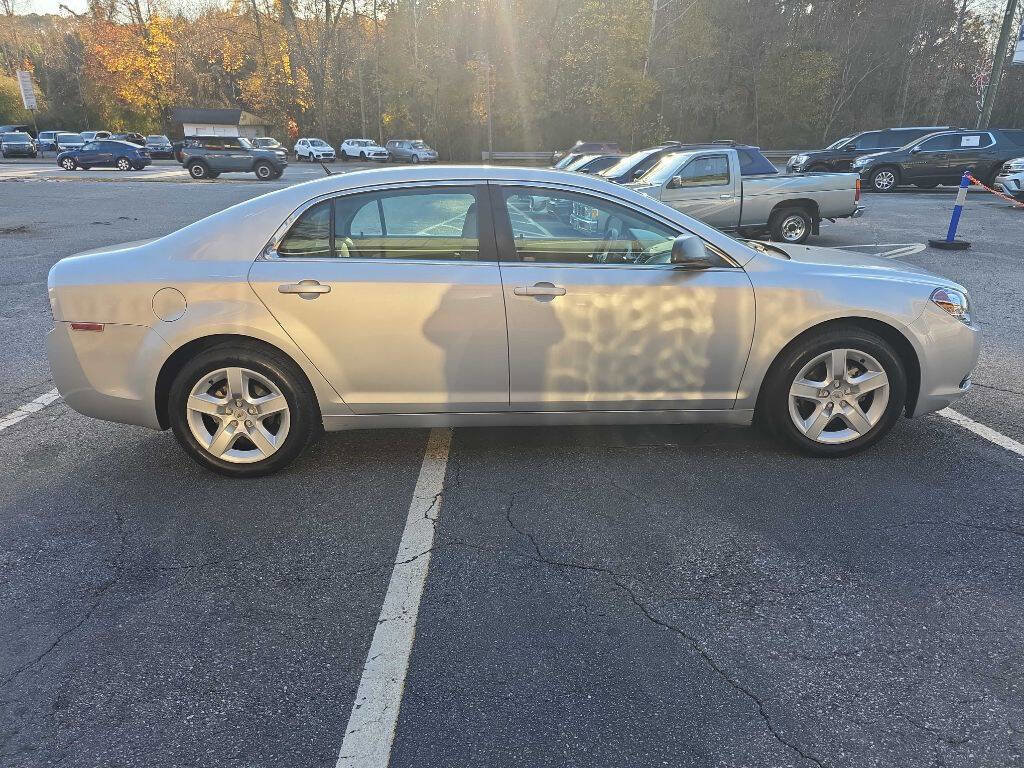 Used 2011 Chevrolet Malibu LS image 6