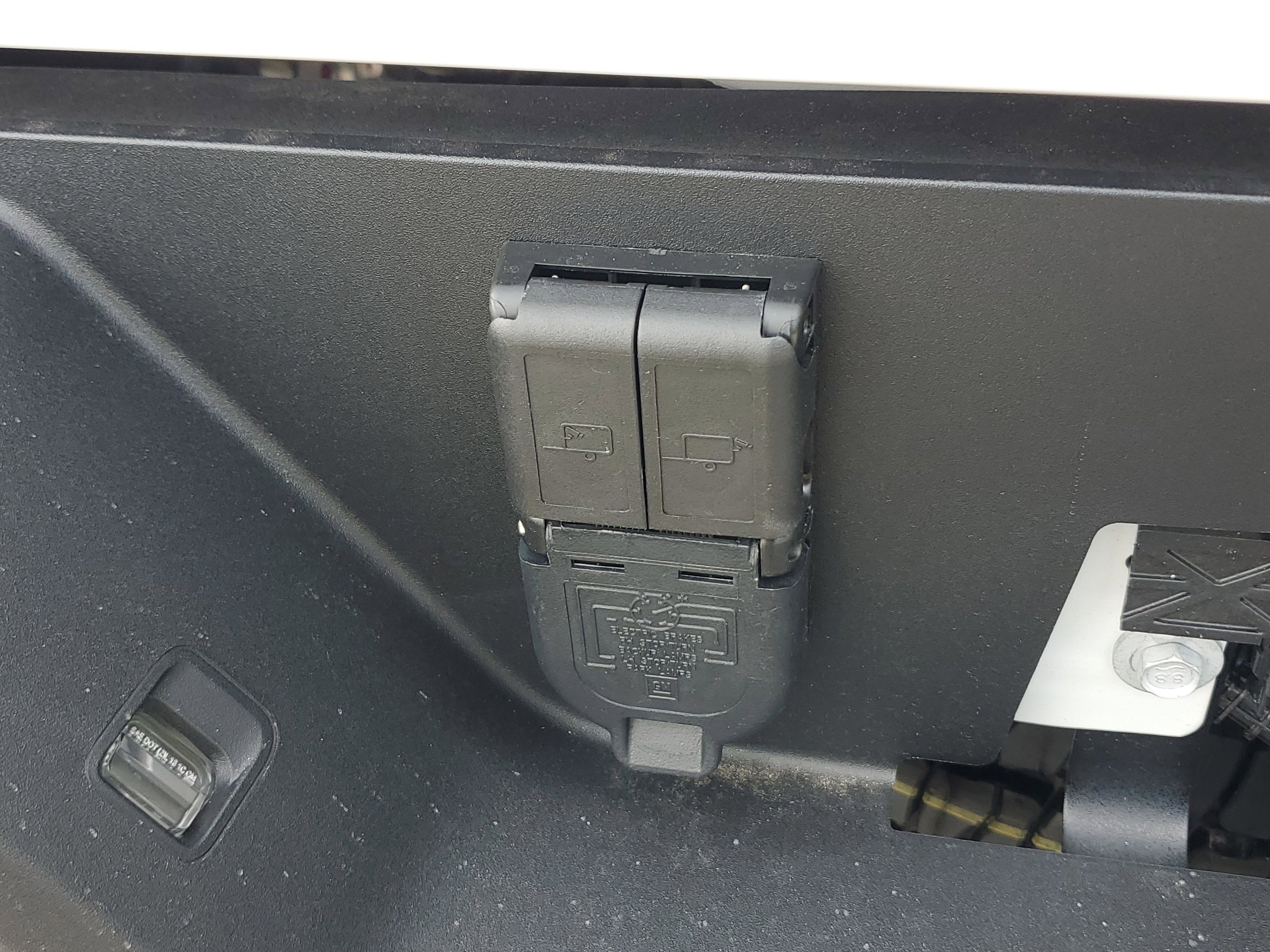 New 2025 GMC Sierra 2500 Denali Ultimate w/ Max Trailering Package image 6