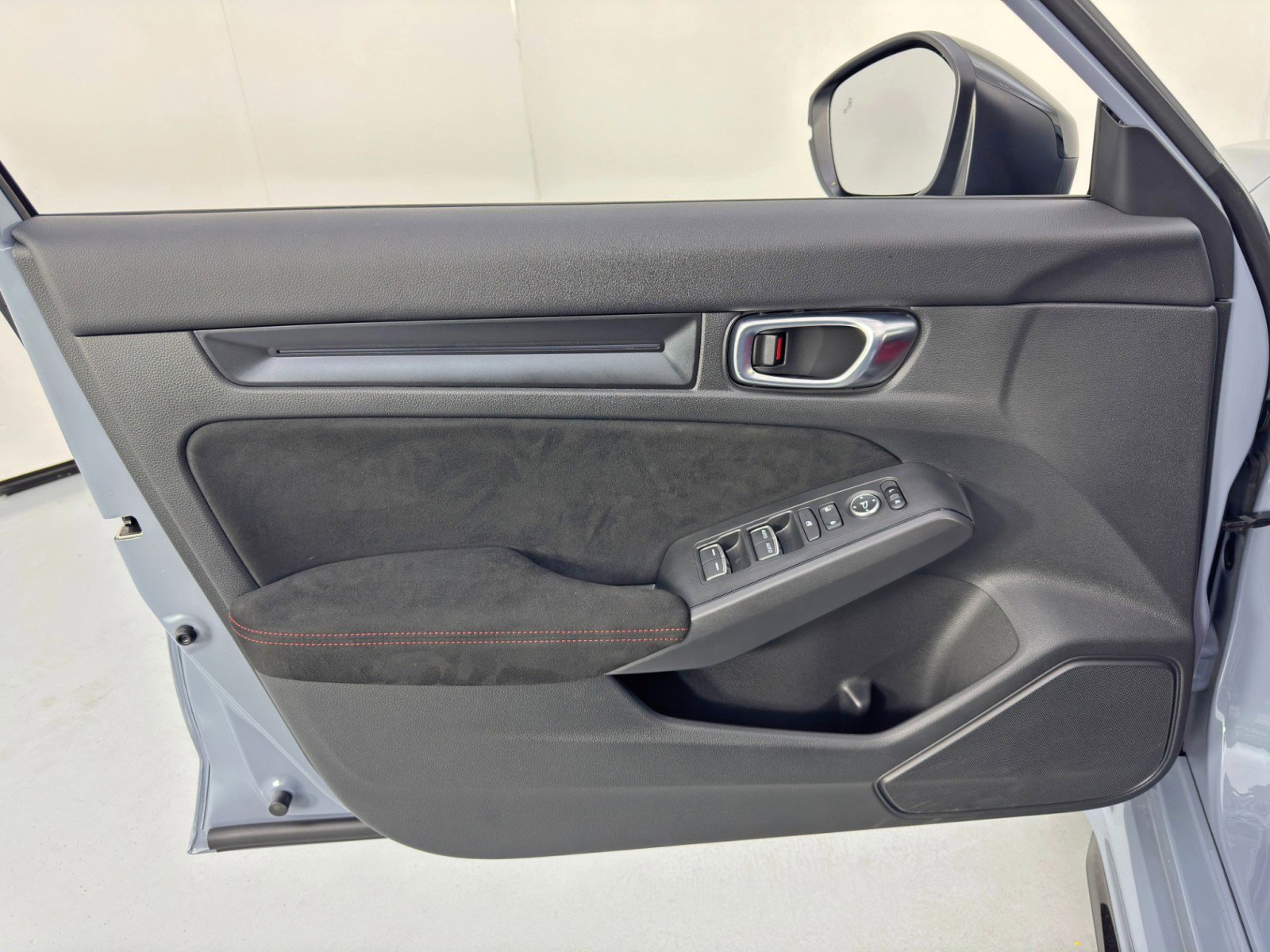 Used 2025 Honda Civic Type R image 45
