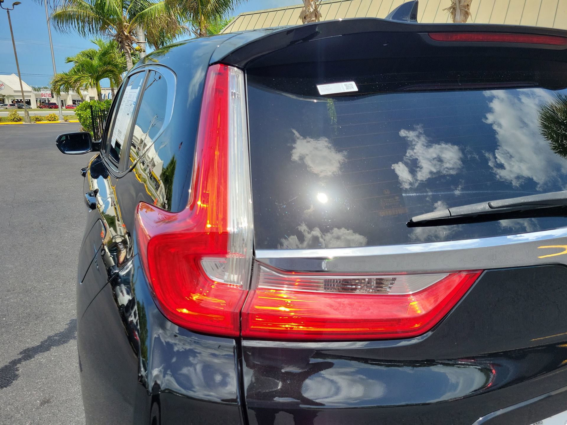 Used 2018 Honda CR-V EX image 11