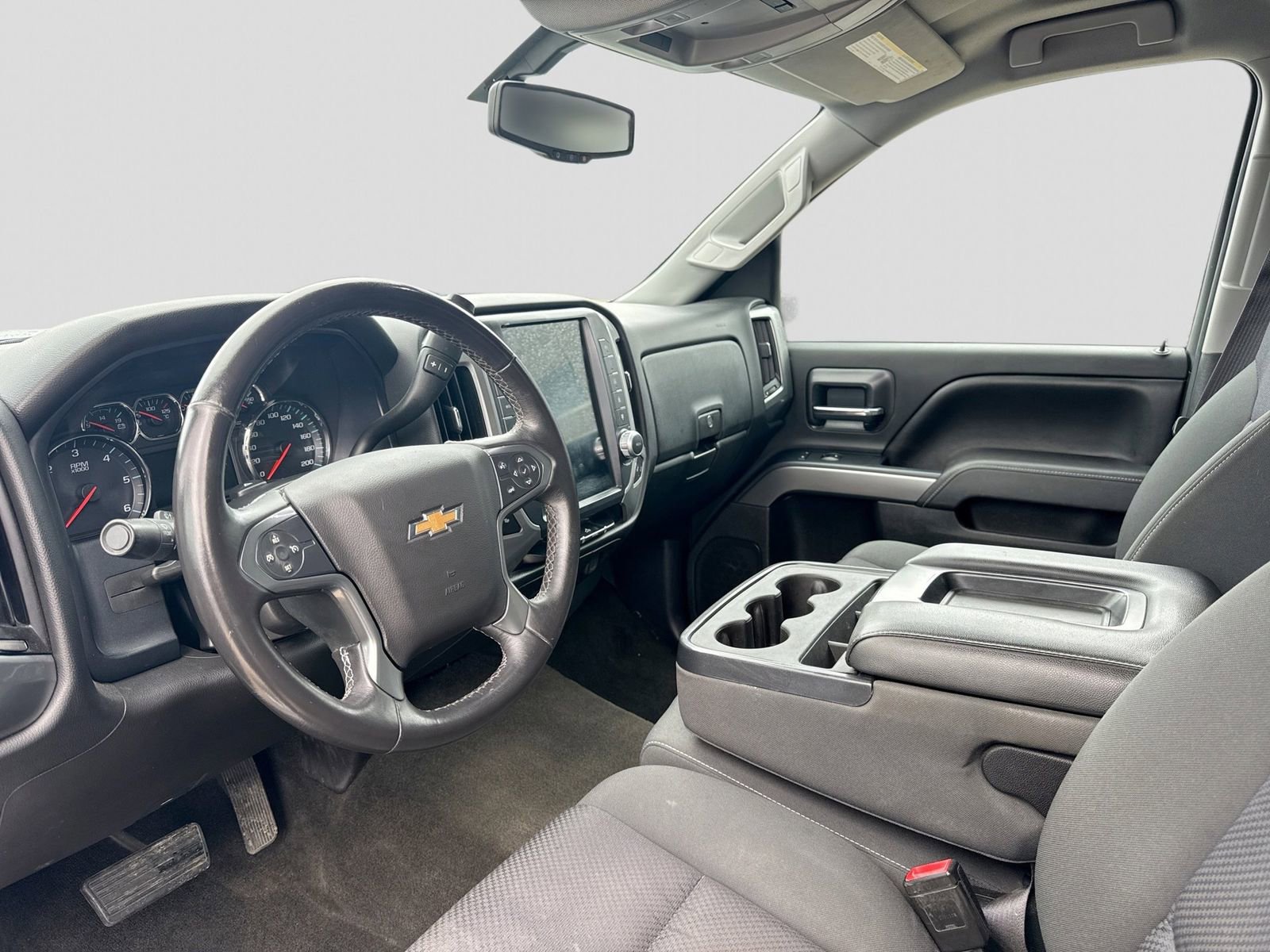 Used 2015 Chevrolet Silverado 1500 LT AWD/4WD image 2