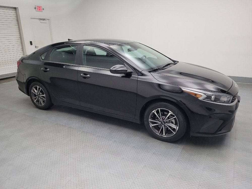 Used 2023 Kia Forte LXS image 11