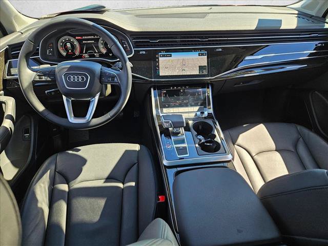 Used 2023 Audi Q7 3.0T Premium Plus AWD/4WD image 17