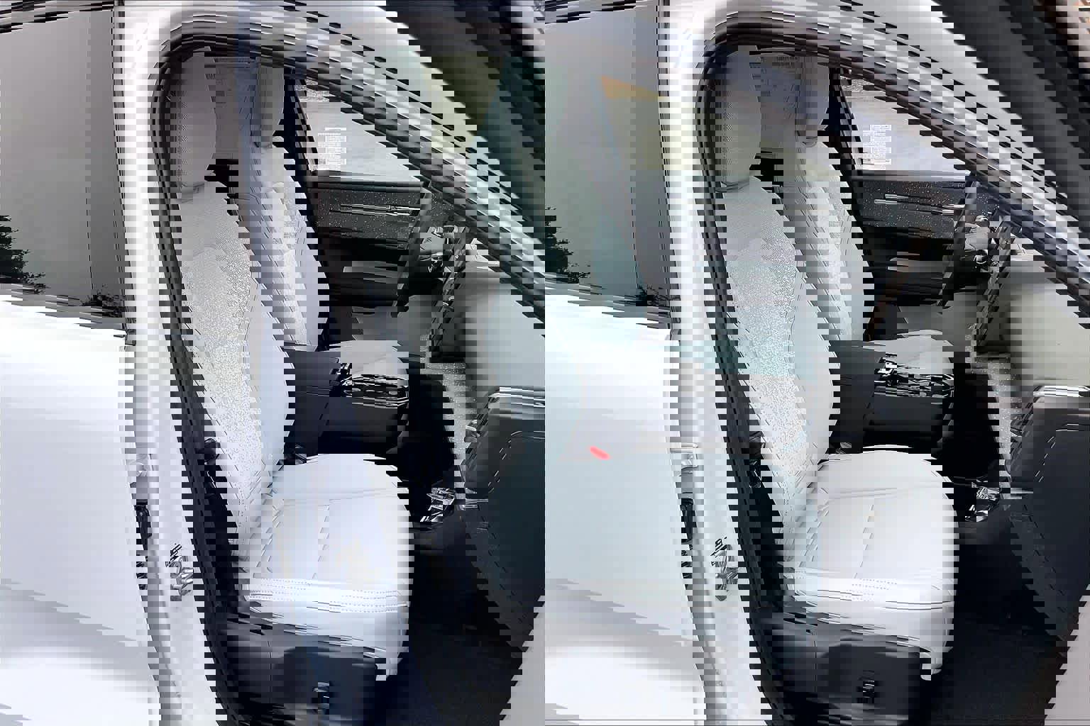 New 2026 Volvo EX30 Ultra image 31