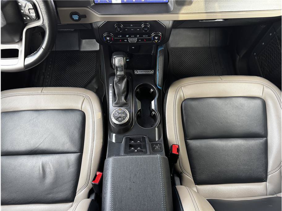 Used 2024 Ford Bronco Wildtrak AWD/4WD image 28